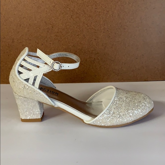 Kenneth Cole Reaction Other - Kenneth Cole Kids Shoes - Kids Size 2